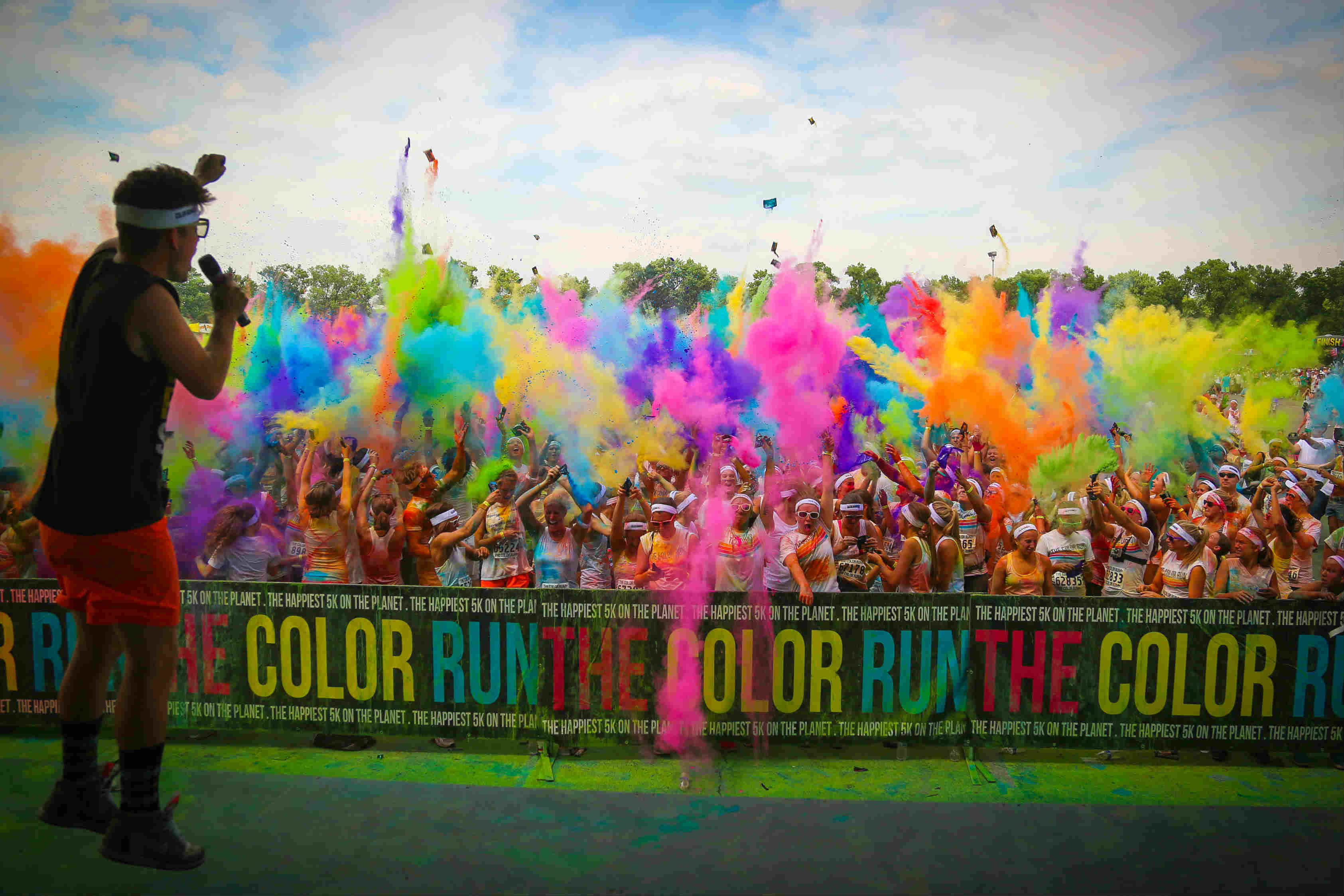 THE COLOR RUN™ The Global 5k Phenomenon! Royal Events Providing Planning and Equipment